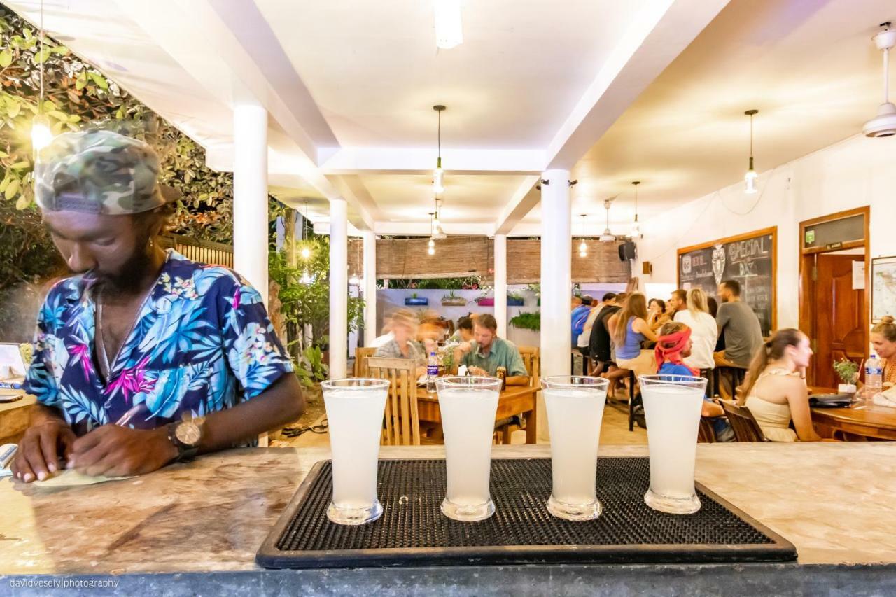Dorian Guest House And Restaurant فيليغاما المظهر الخارجي الصورة